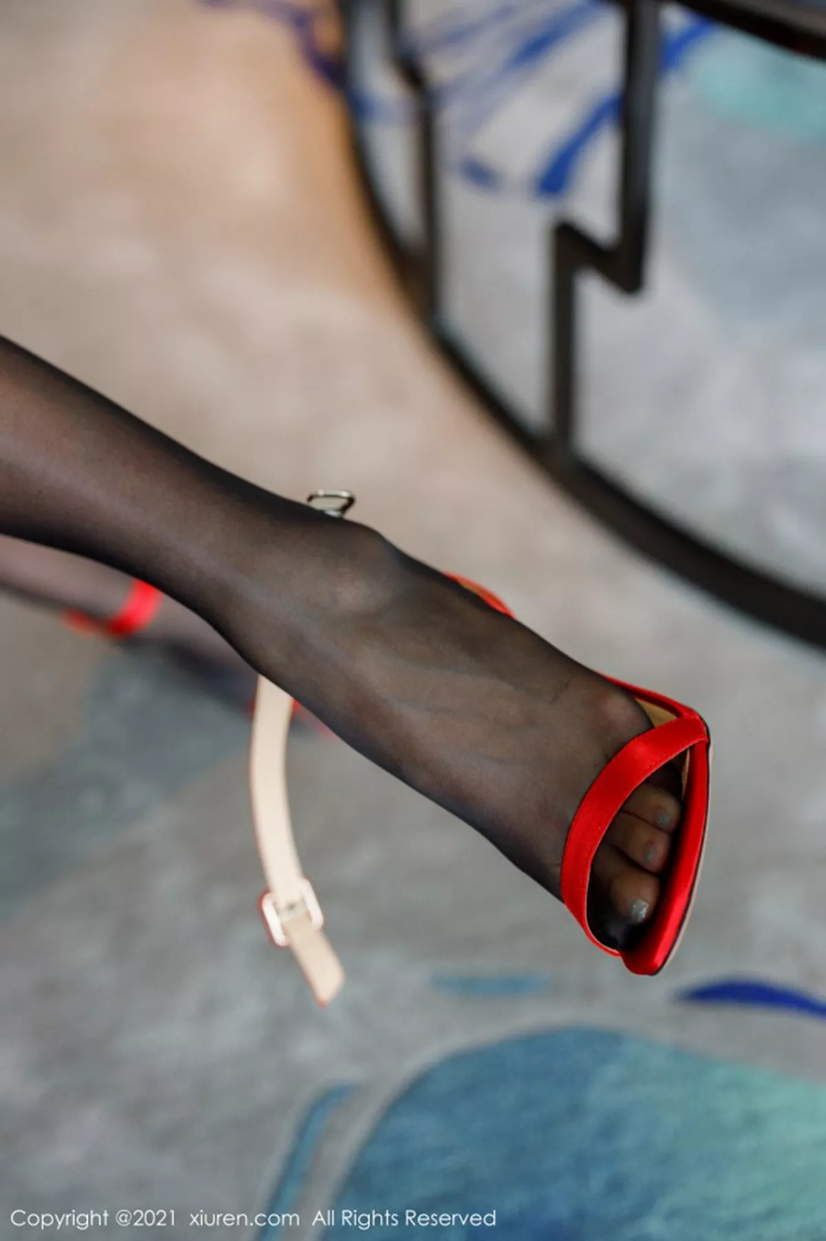 [XiuRen秀人网]第3131期蜜桃cc写真-秀人资源网